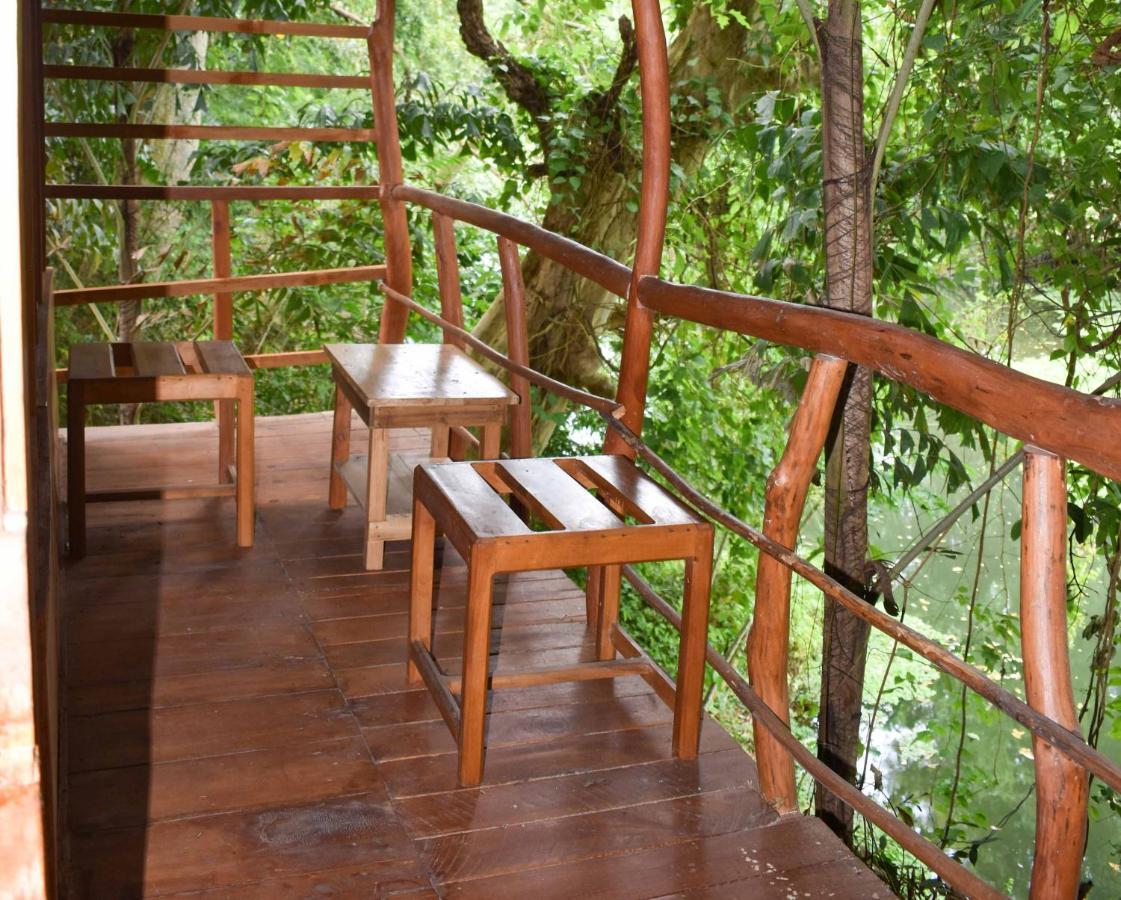 Kumbuk Tree House Villa Tissamaharama Luaran gambar